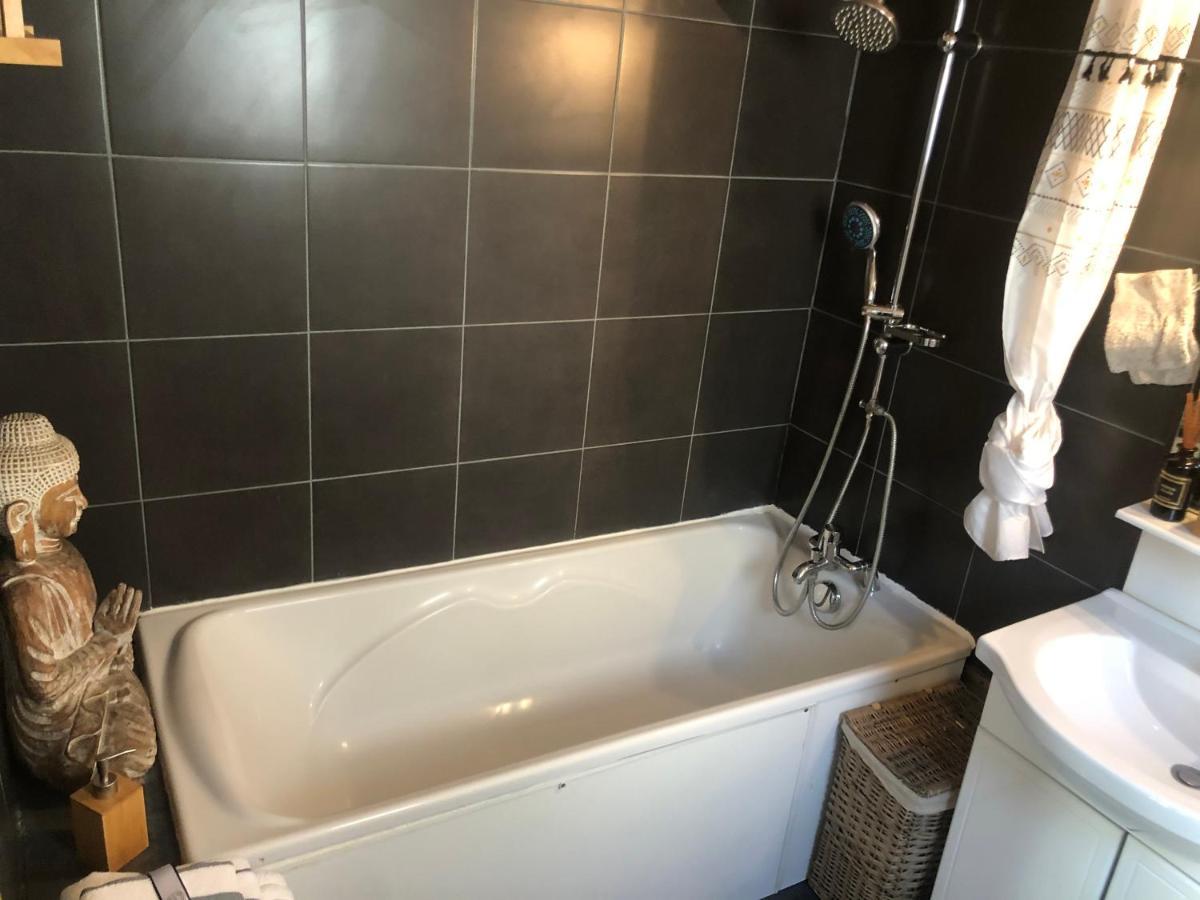 Ferienwohnung Studio Duplex Avec Jardin Terrasse La Genette Le Mail La Rochelle  Exterior foto